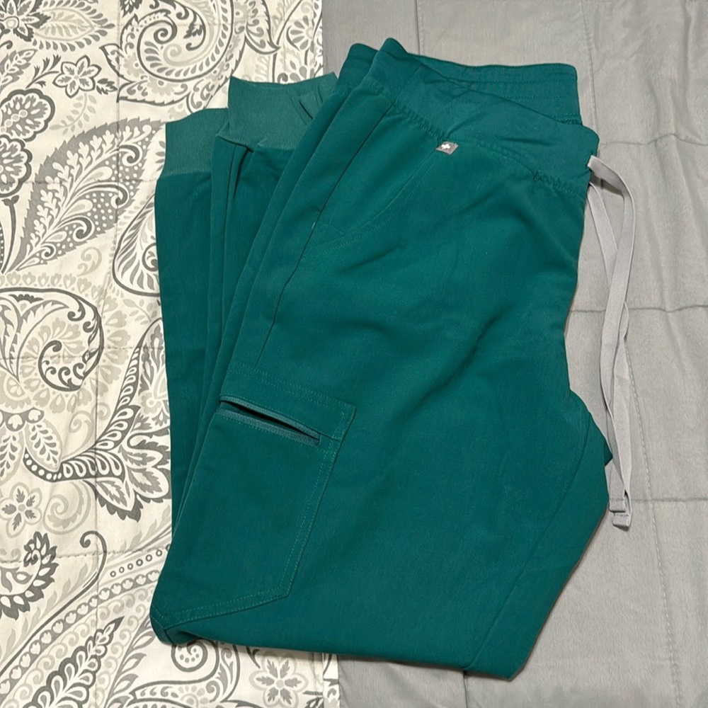Wearfigs pants